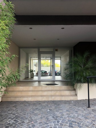 Excelente departamento 2 ambientes en Bernal