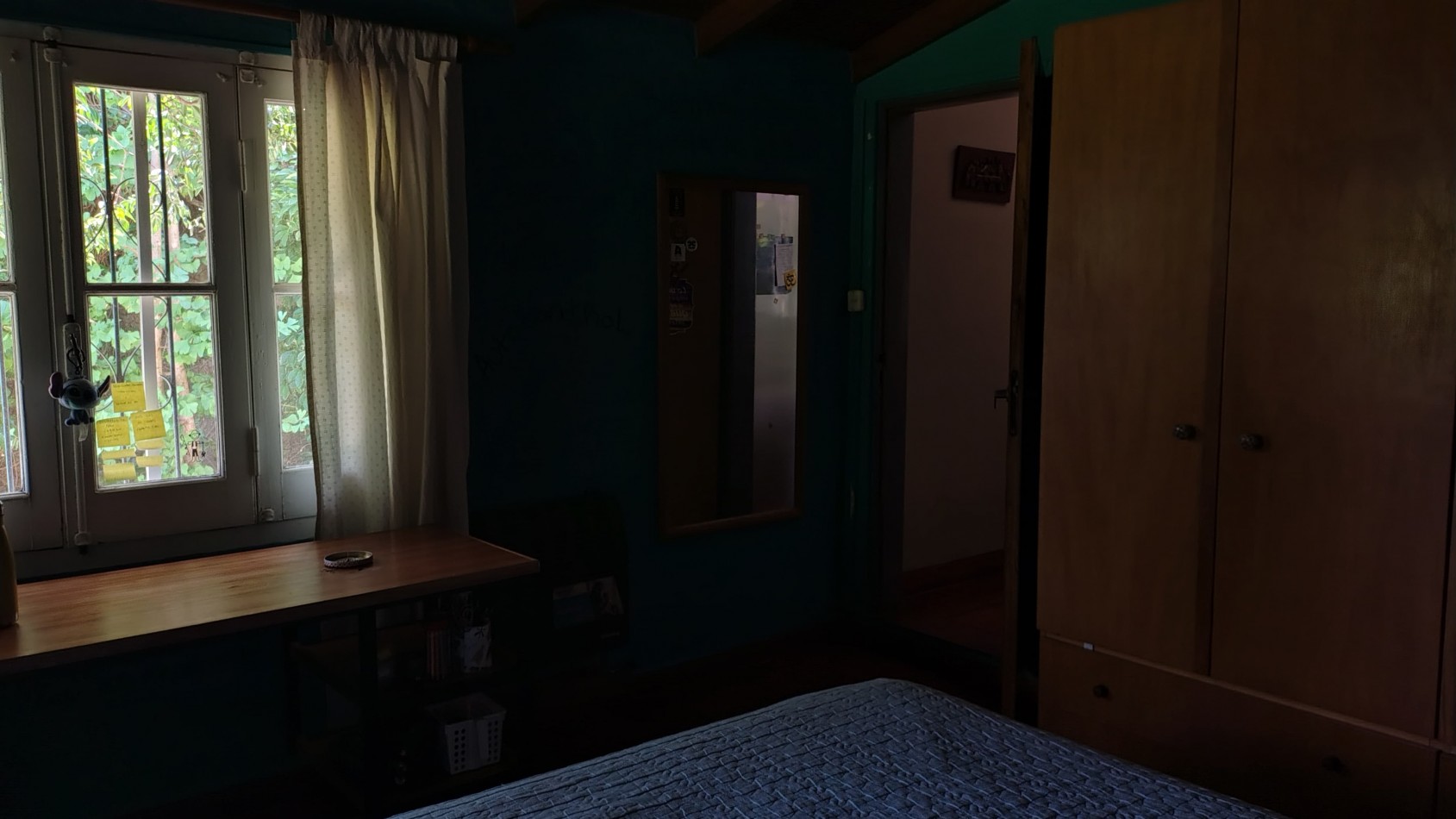 Venta Hermosa casa 3 ambientes con gran parque y cochera pasante en Bernal