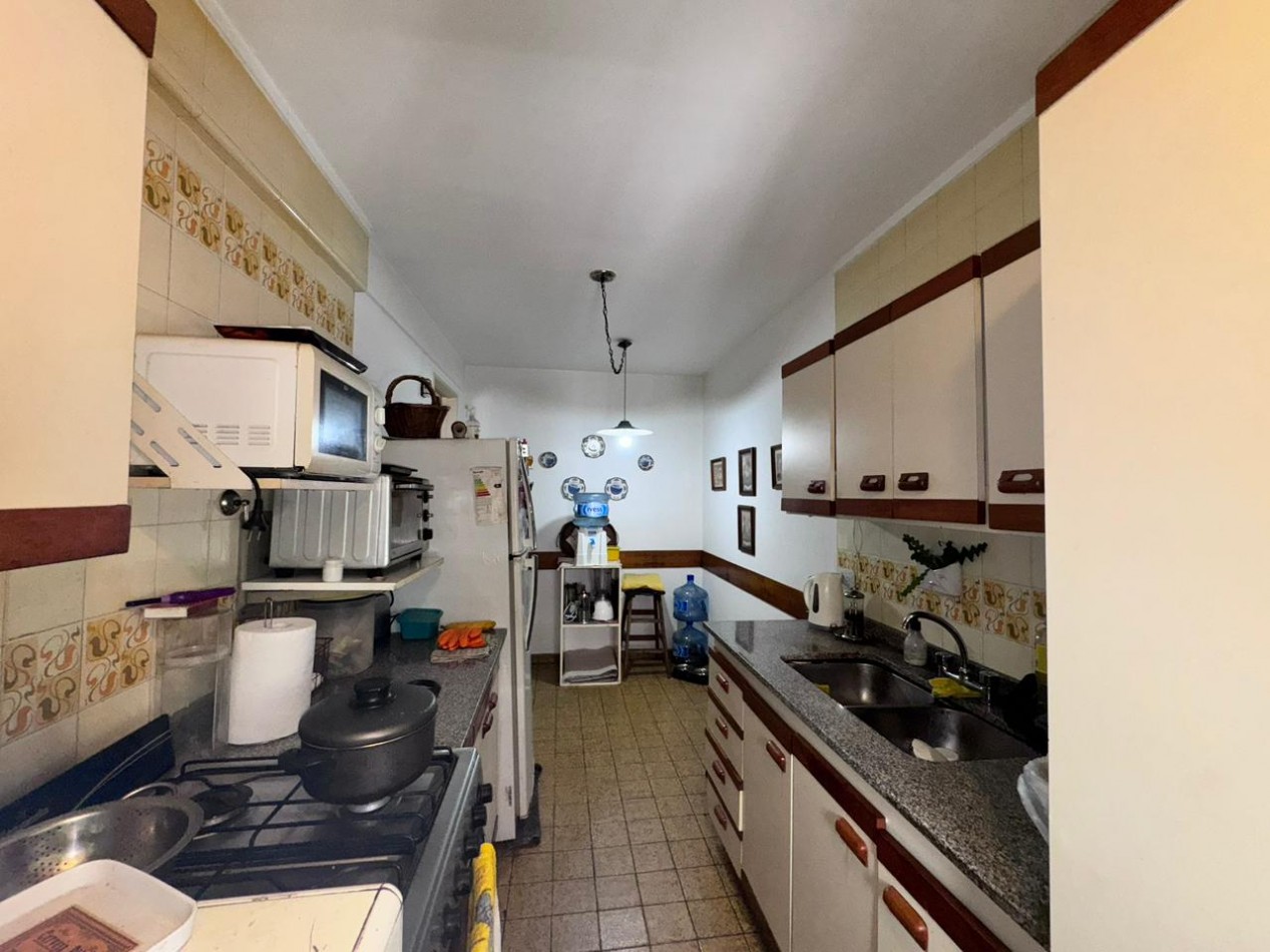 EXCELENTE DEPARTAMENTO DE 3 AMBIENTES CON BALCON