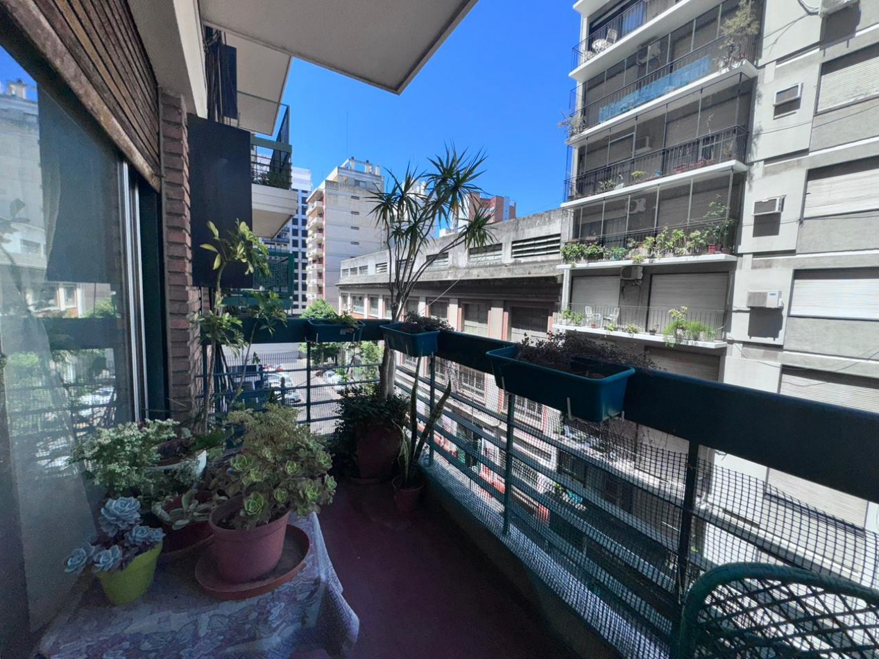 EXCELENTE DEPARTAMENTO DE 3 AMBIENTES CON BALCON