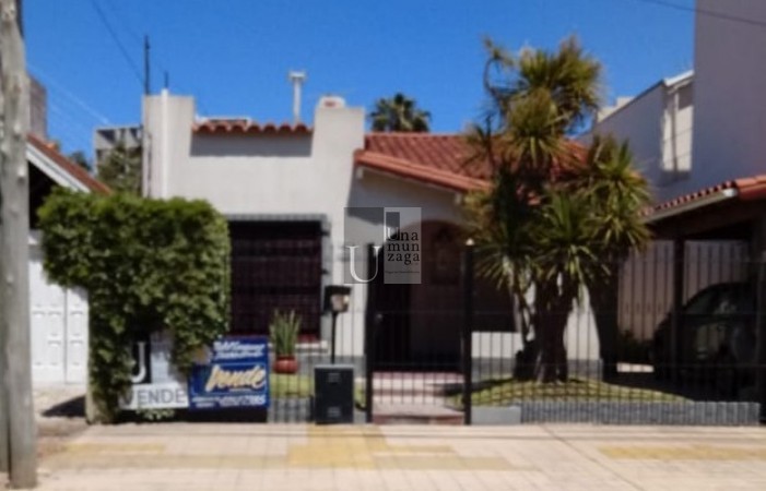 VENTA: Espectacular Chalet en Barrio Parque