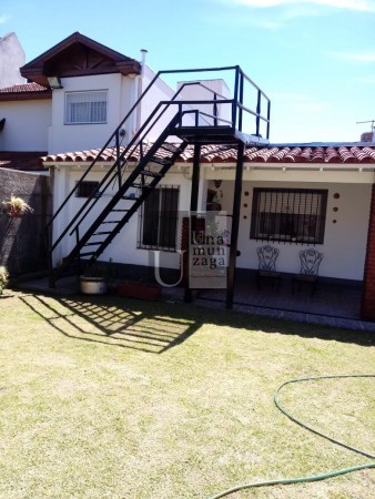 VENTA: Espectacular Chalet en Barrio Parque