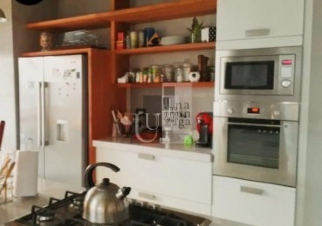 Nuevo Quilmes excelente casa al canal