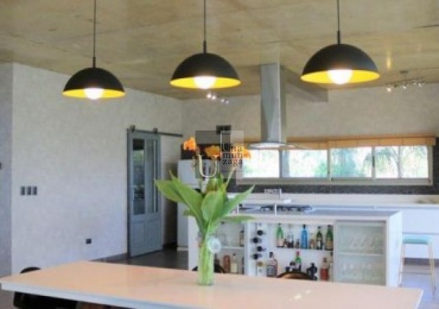 Nuevo Quilmes Casa Increible a la Laguna