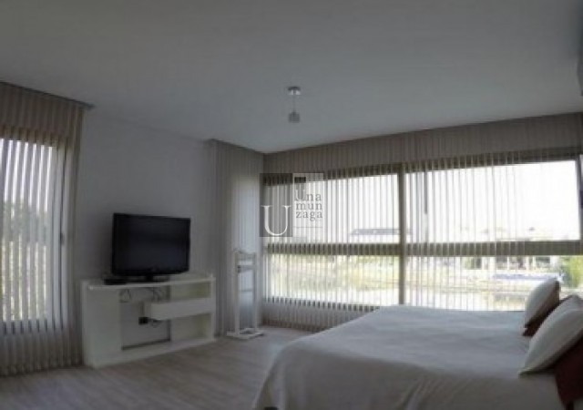 Nuevo Quilmes Casa Increible a la Laguna
