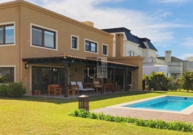 Nuevo Quilmes Unica Casa 2 Lotes al Canal