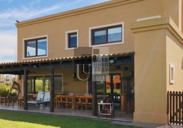 Nuevo Quilmes Unica Casa 2 Lotes al Canal