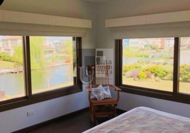 Nuevo Quilmes Unica Casa 2 Lotes al Canal
