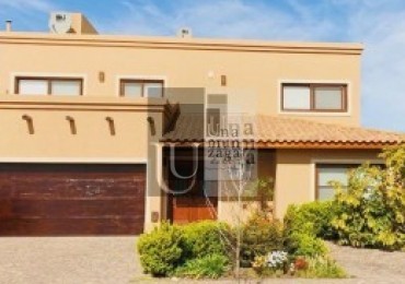 Nuevo Quilmes Unica Casa 2 Lotes al Canal